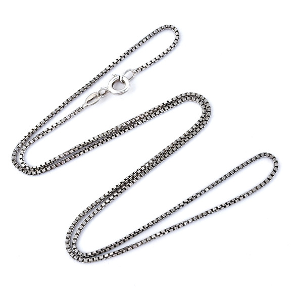 Vintage Italian Sterling Silver 925 1.2mm Box Chain Necklace 18" - Picture 1 of 3